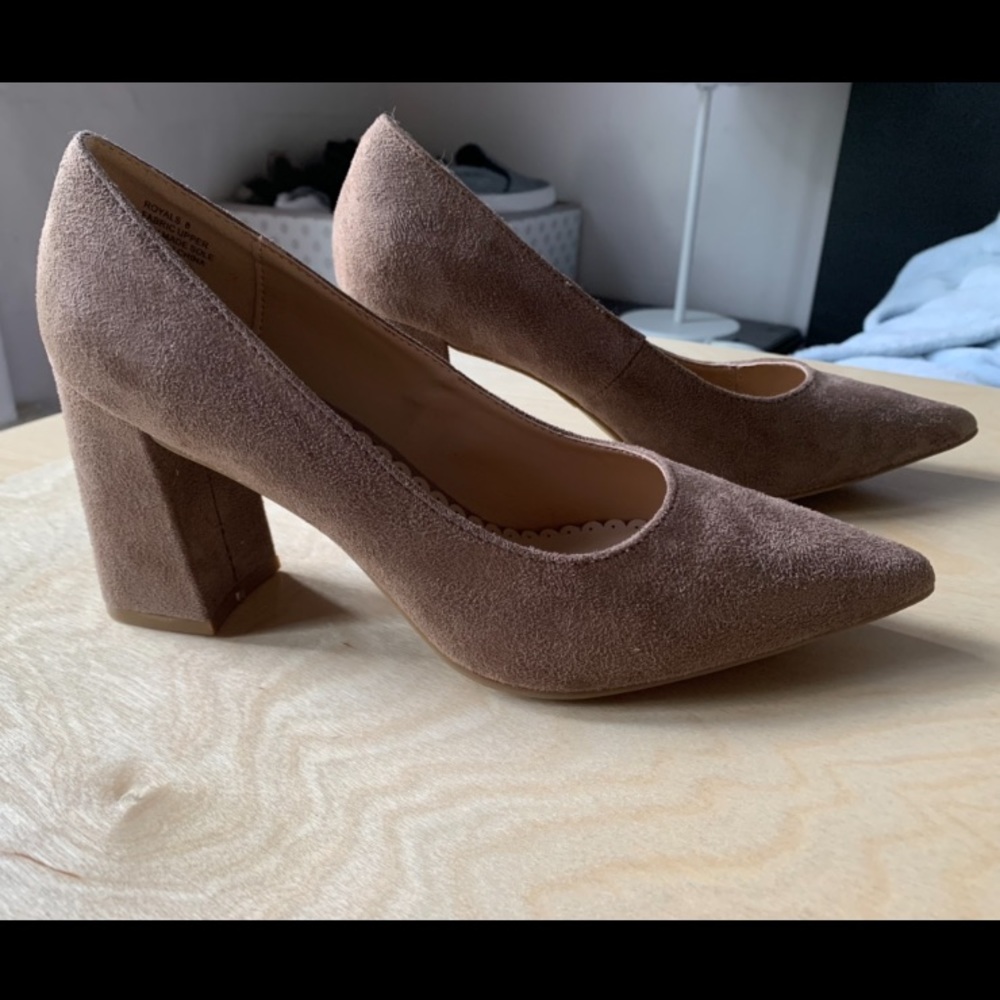 Suede heels - Picture 5 of 5